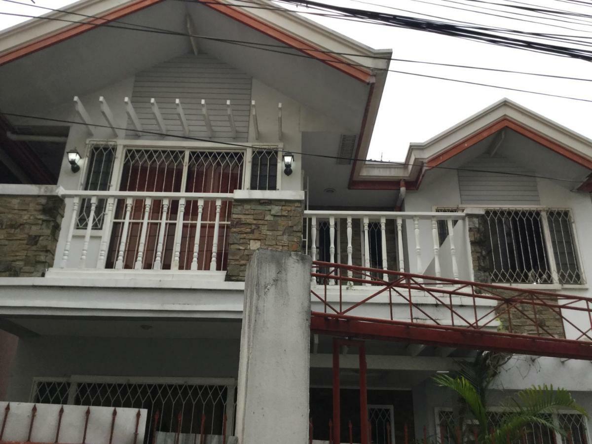 Joyful Island Hostel Lapu-Lapu City Buitenkant foto