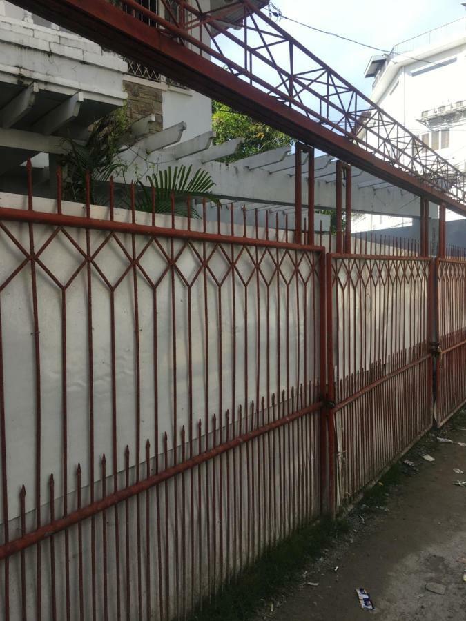 Joyful Island Hostel Lapu-Lapu City Buitenkant foto