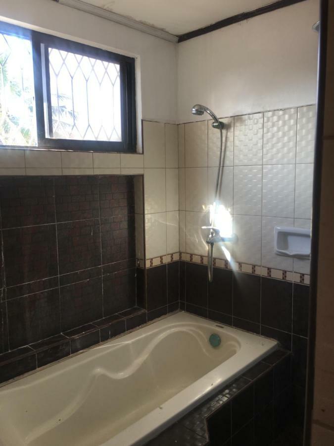 Joyful Island Hostel Lapu-Lapu City Buitenkant foto