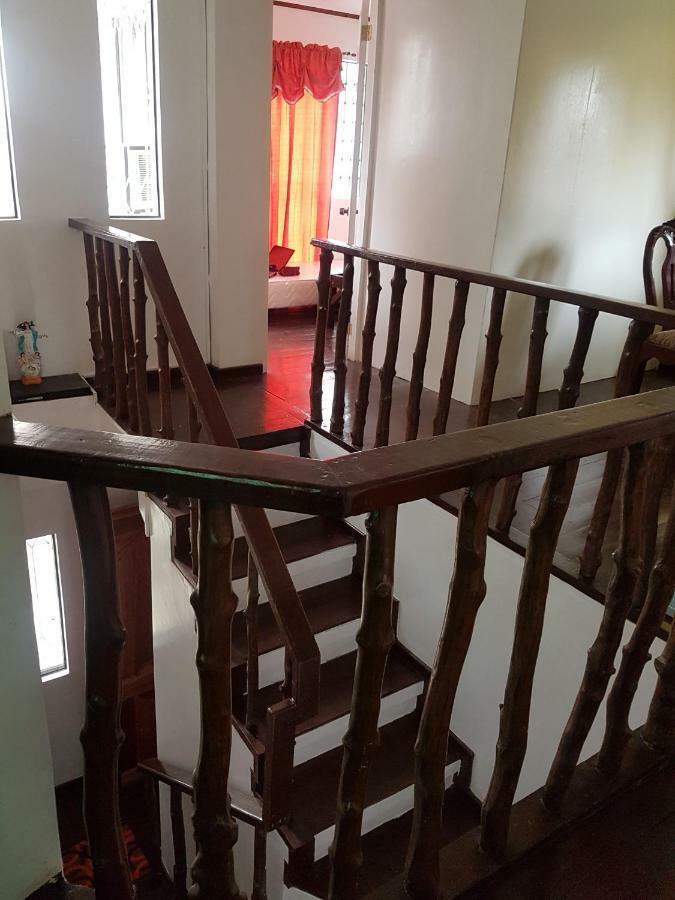 Joyful Island Hostel Lapu-Lapu City Buitenkant foto