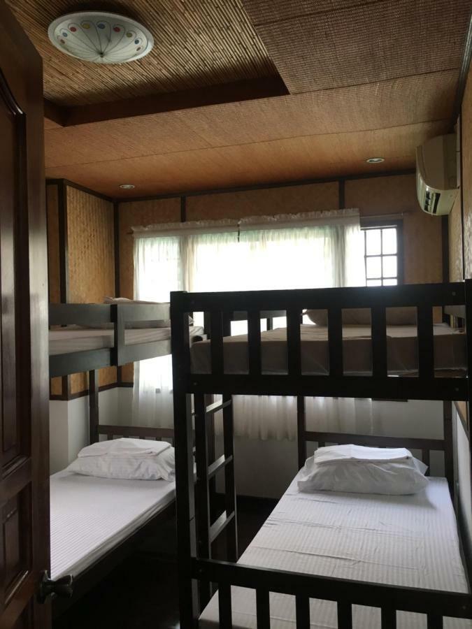 Joyful Island Hostel Lapu-Lapu City Buitenkant foto